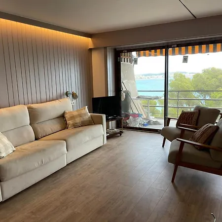 Apartamento Comodo Con Terraza Y Parking Cerca De La Playa Para 4 Personas - Es-209-25 *